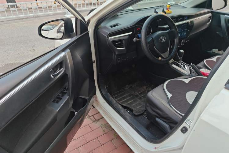 Used Toyota Levin 2014 1.6G CVT Elite Edition Driver Seat