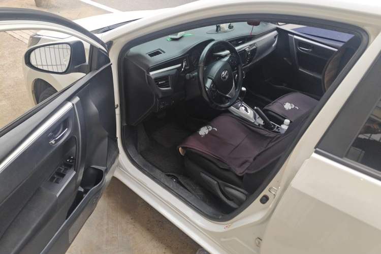Used Toyota Levin 2014 1.8 GS CVT Elite Edition Driver Seat