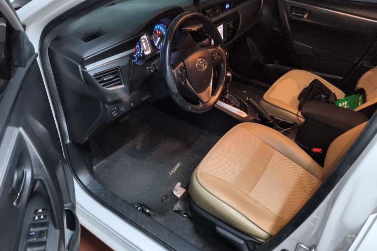 Used Toyota Levin 2014 1.8 GS CVT Elite Edition Driver Seat