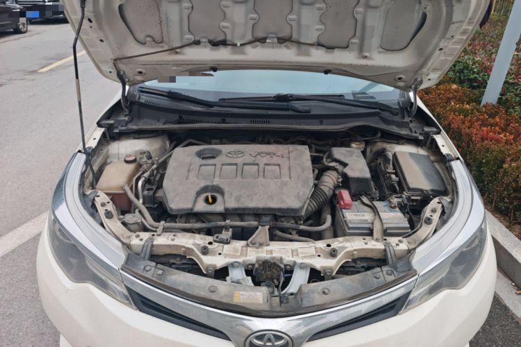Used Toyota Levin 2014 1.6G CVT Elite Edition Engine Bay