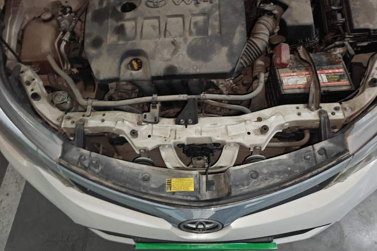Used Toyota Levin 2014 1.6G Manual Elite Edition Engine Bay