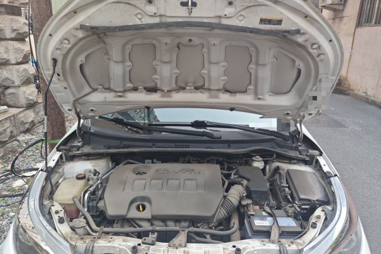 Used Toyota Levin 2014 1.6G CVT Elite Edition Engine Bay