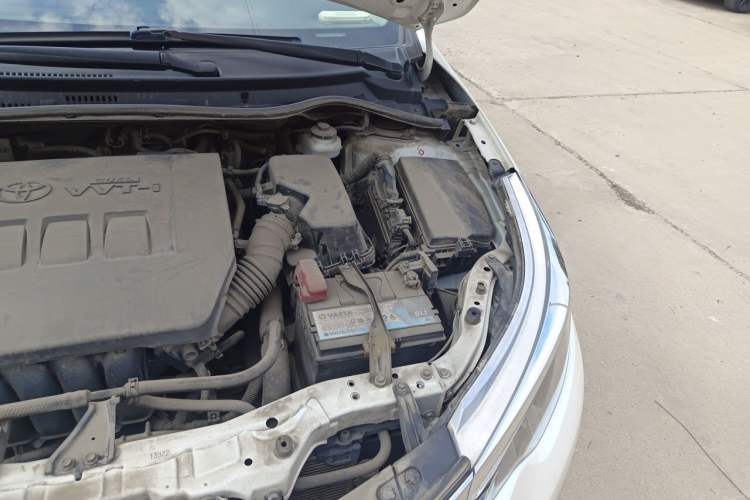 Used Toyota Levin 2014 1.6G CVT Elite Edition Engine Bay Left