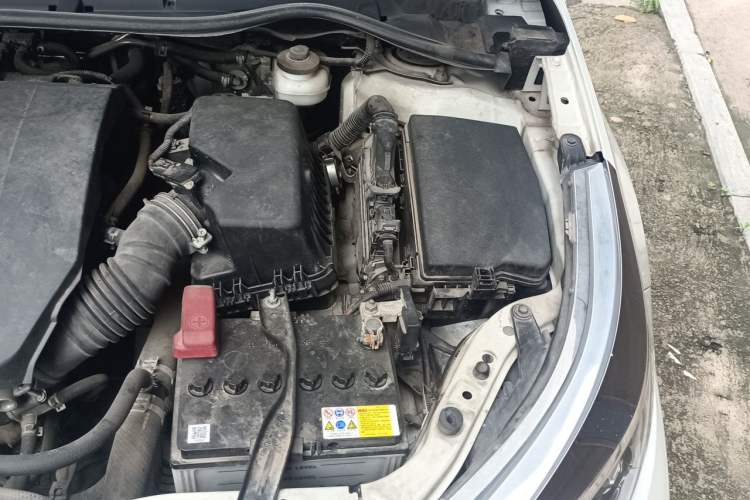 Used Toyota Levin 2014 1.6G CVT Elite Edition Engine Bay Left
