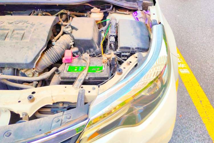 Used Toyota Levin 2014 1.6G CVT Elite Edition Engine Bay Left