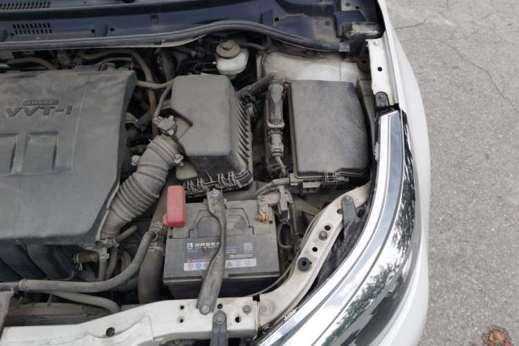 Used Toyota Levin 2014 1.6G CVT Elite Edition Engine Bay Left