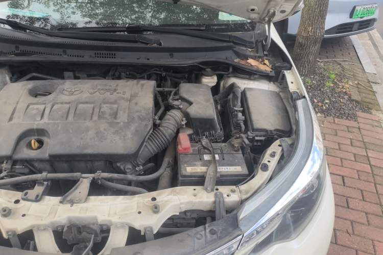 Used Toyota Levin 2014 1.6G CVT Elite Edition Engine Bay Left