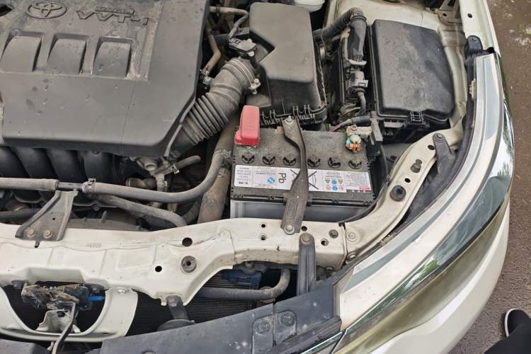 Used Toyota Levin 2014 1.6G CVT Elite Edition Engine Bay Left