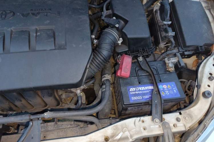 Used Toyota Levin 2014 1.6G CVT Elite Edition Engine Bay Left