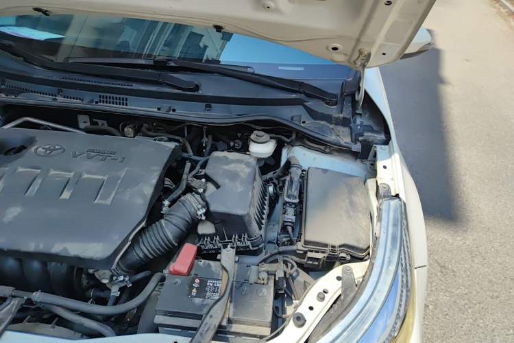 Used Toyota Levin 2014 1.6G CVT Elite Edition Engine Bay Left