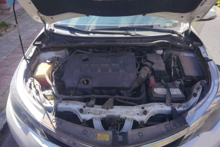 Used Toyota Levin 2014 1.6G CVT Elite Edition Engine Bay