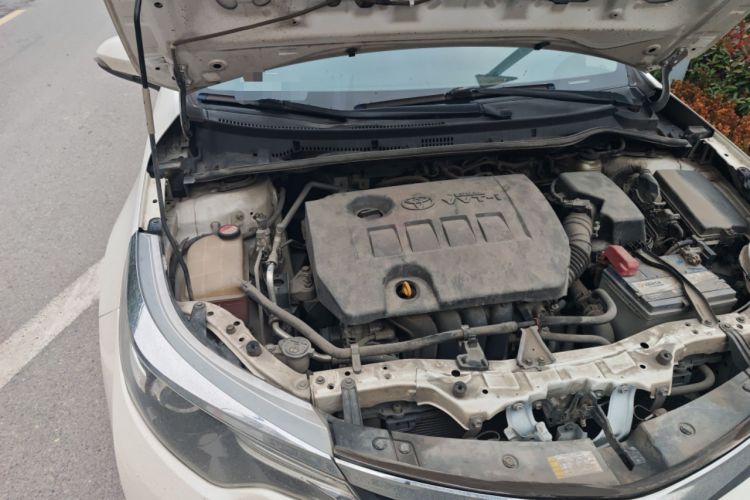 Used Toyota Levin 2014 1.6G CVT Elite Edition Engine Bay Right