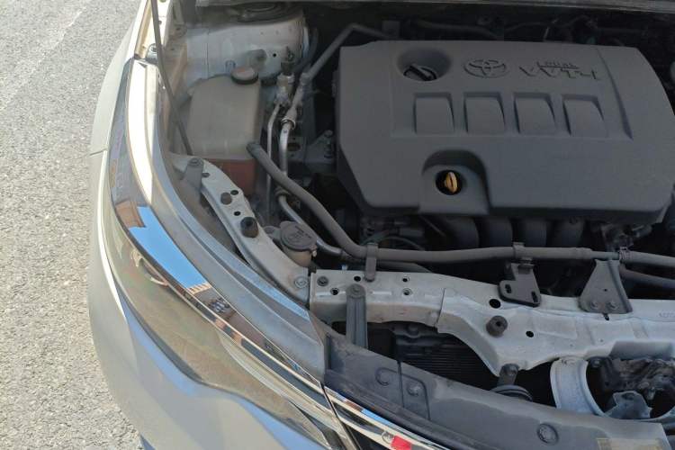 Used Toyota Levin 2014 1.6G Manual Elite Edition Engine Bay Right