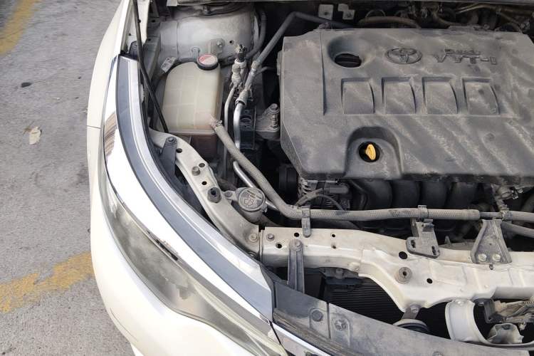 Used Toyota Levin 2014 1.6G CVT Elite Edition Engine Bay Right