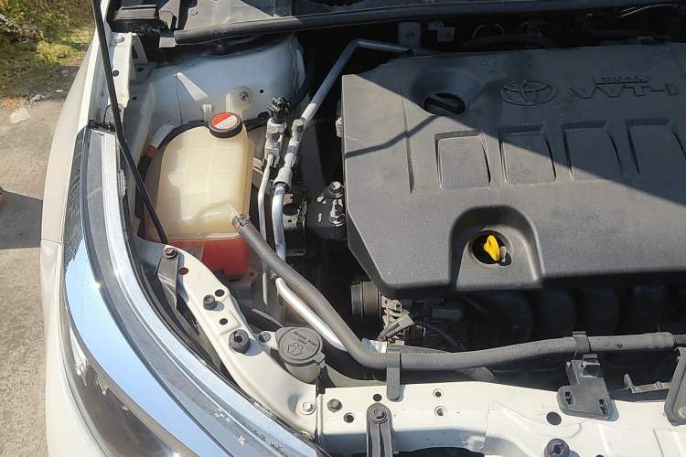 Used Toyota Levin 2014 1.6G CVT Elite Edition Engine Bay Right