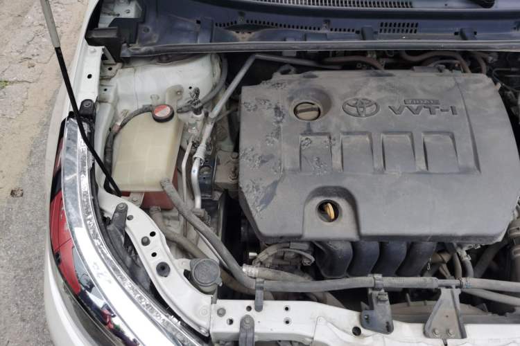 Used Toyota Levin 2014 1.6G CVT Elite Edition Engine Bay Right