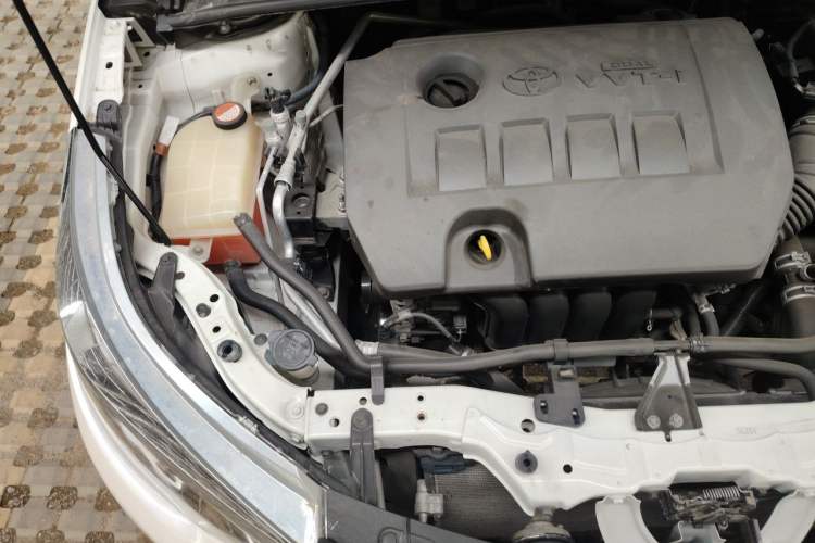 Used Toyota Levin 2014 1.6G CVT Elite Edition Engine Bay Right