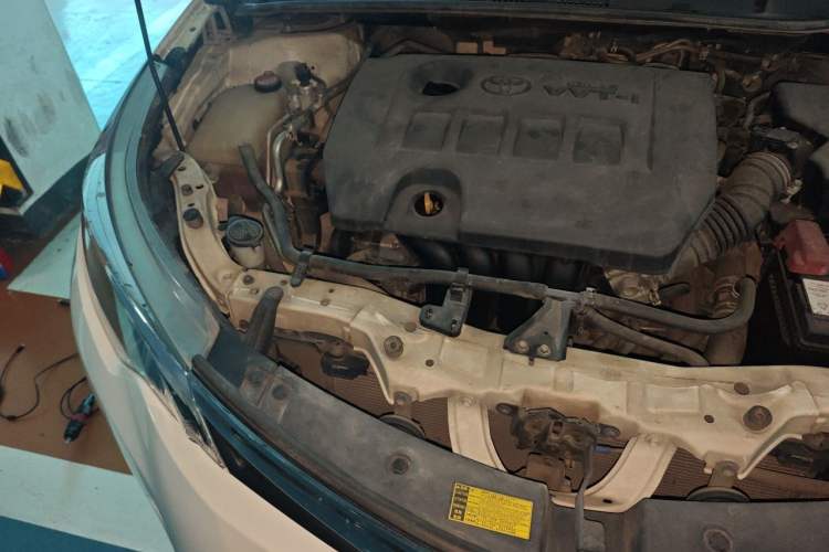 Used Toyota Levin 2014 1.6G CVT Elite Edition Engine Bay Right