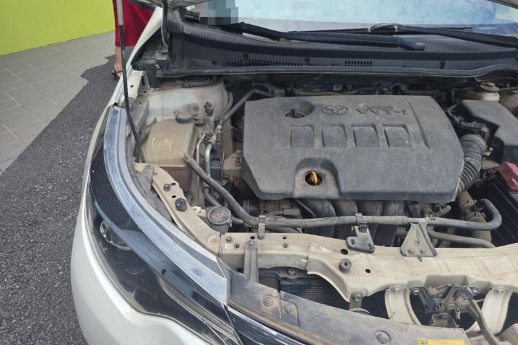 Used Toyota Levin 2014 1.6G Manual Elite Edition Engine Bay Right