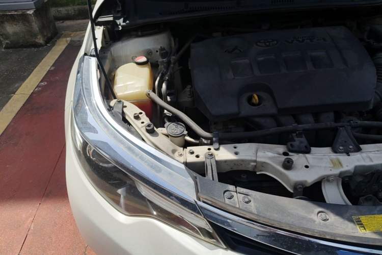 Used Toyota Levin 2014 1.8 GS CVT Elite Edition Engine Bay Right