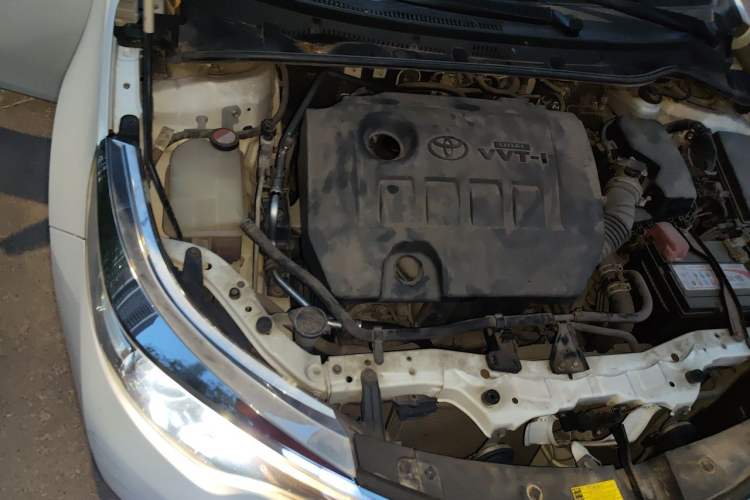 Used Toyota Levin 2014 1.6G CVT Elite Edition Engine Bay Right
