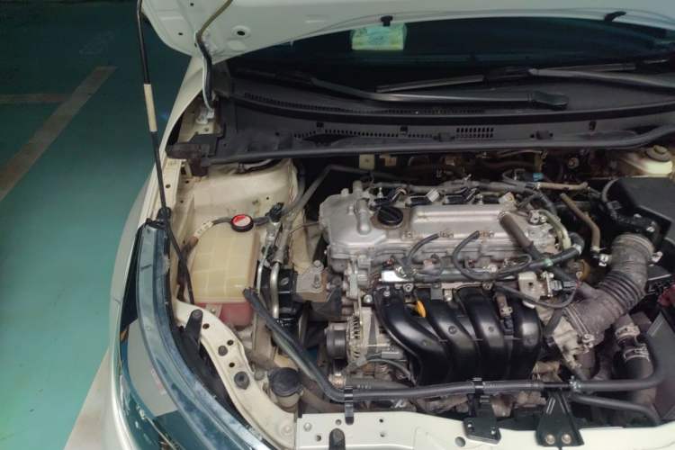 Used Toyota Levin 2014 1.6G CVT Elite Edition Engine Bay Right