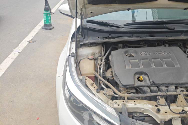 Used Toyota Levin 2014 1.8 GS CVT Elite Edition Engine Bay Right