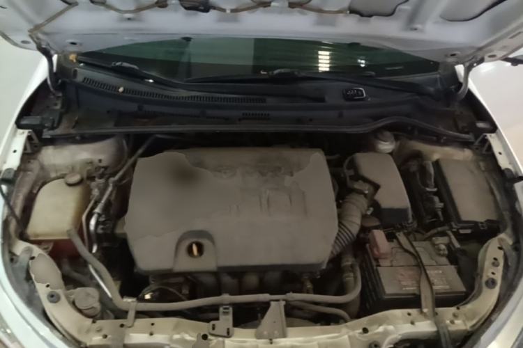 Used Toyota Levin 2014 1.6G CVT Elite Edition Engine Bay