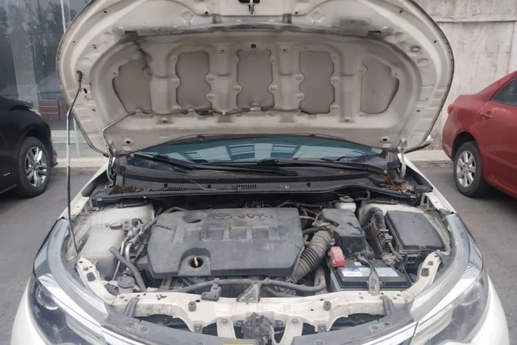 Used Toyota Levin 2014 1.6G CVT Elite Edition Engine Bay