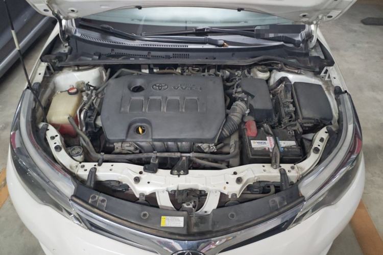 Used Toyota Levin 2014 1.6G CVT Elite Edition Engine Bay