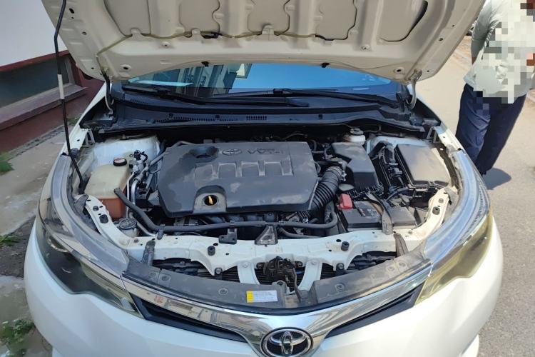 Used Toyota Levin 2014 1.6G CVT Elite Edition Engine Bay