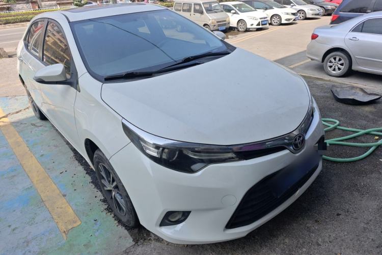Used Toyota Levin 2014 1.6G CVT Elite Edition Front Right 45 Deg