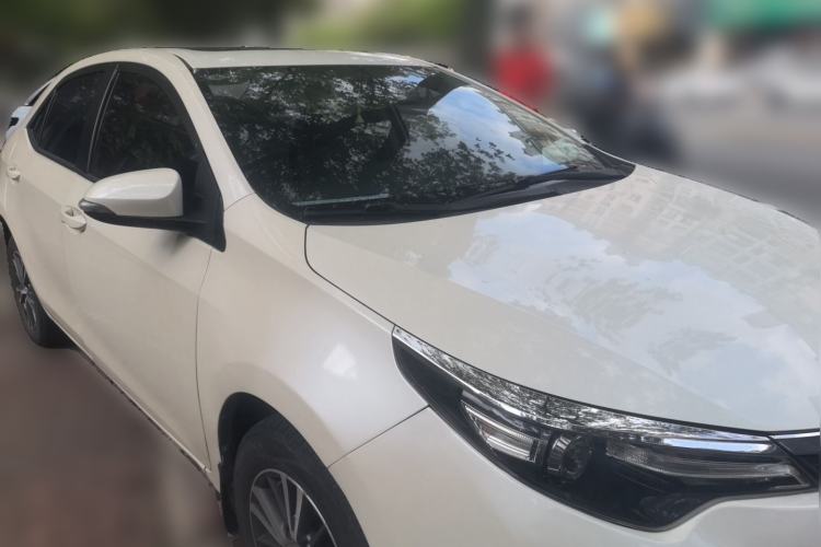 Used Toyota Levin 2014 1.6G CVT Elite Edition Front Right 45 Deg