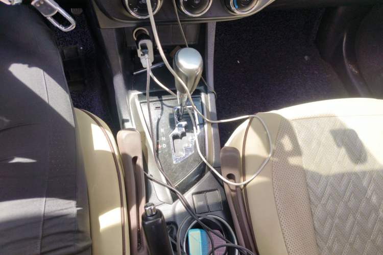 Used Toyota Levin 2014 1.6G CVT Elite Edition Gear Lever