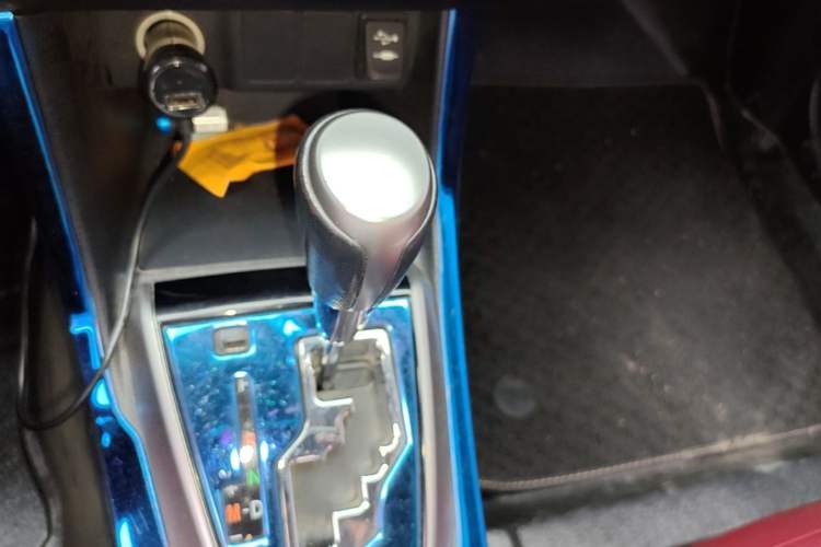 Used Toyota Levin 2014 1.8 GS CVT Elite Edition Gear Lever