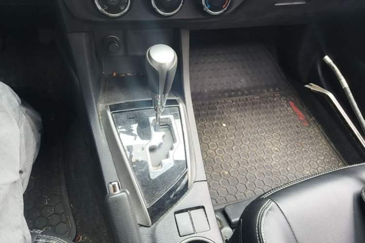 Used Toyota Levin 2014 1.6G CVT Elite Edition Gear Lever