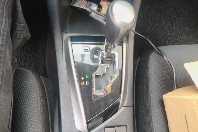 Used Toyota Levin 2014 1.6G CVT Elite Edition Gear Lever