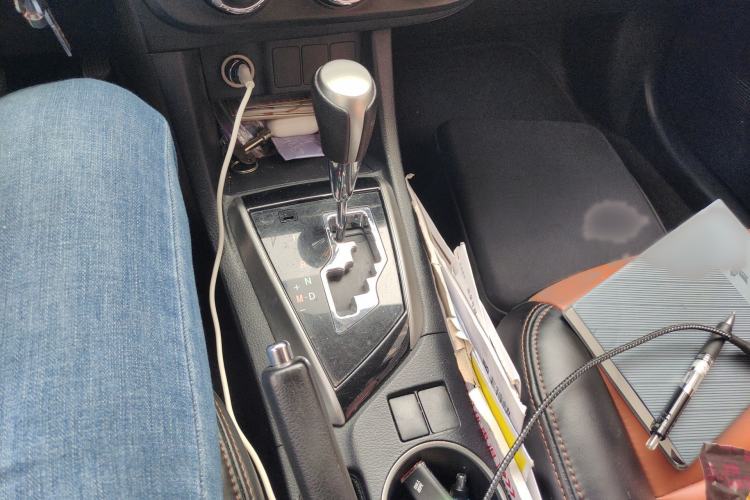 Used Toyota Levin 2014 1.6G CVT Elite Edition Gear Lever