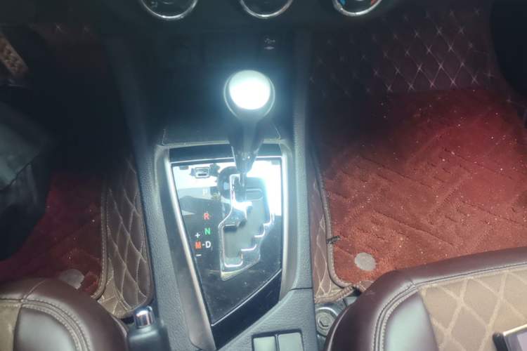 Used Toyota Levin 2014 1.8 GS CVT Elite Edition Gear Lever