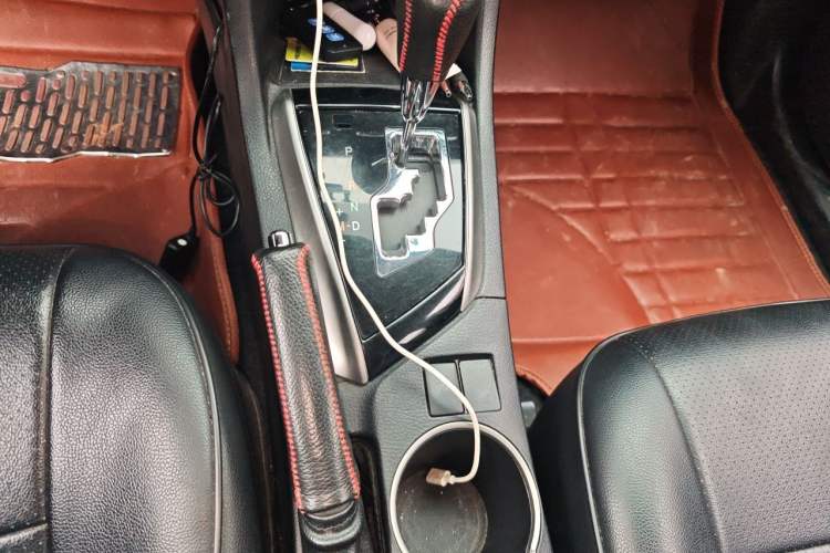 Used Toyota Levin 2014 1.6G CVT Elite Edition Gear Lever