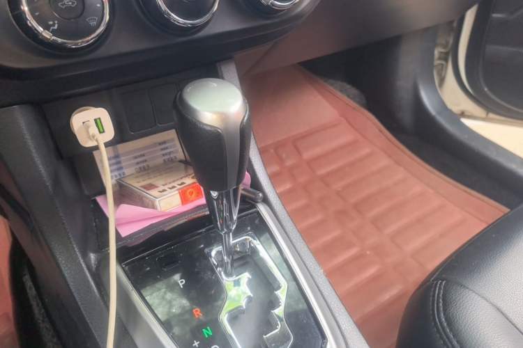 Used Toyota Levin 2014 1.6G CVT Elite Edition Gear Lever
