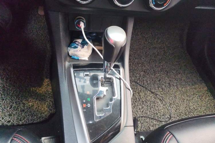Used Toyota Levin 2014 1.6G CVT Elite Edition Gear Lever