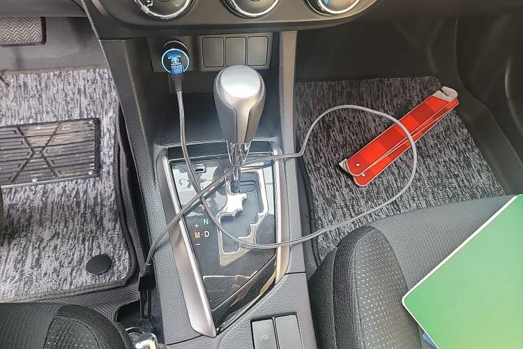 Used Toyota Levin 2014 1.6G CVT Elite Edition Gear Lever