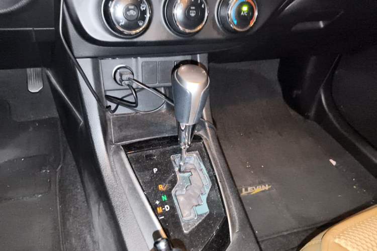 Used Toyota Levin 2014 1.8 GS CVT Elite Edition Gear Lever