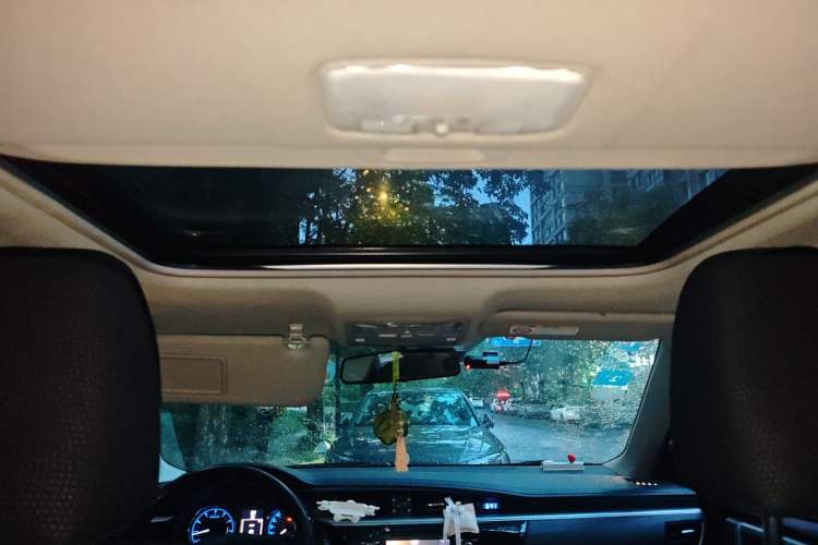Used Toyota Levin 2014 1.8 GS CVT Elite Edition Headliner