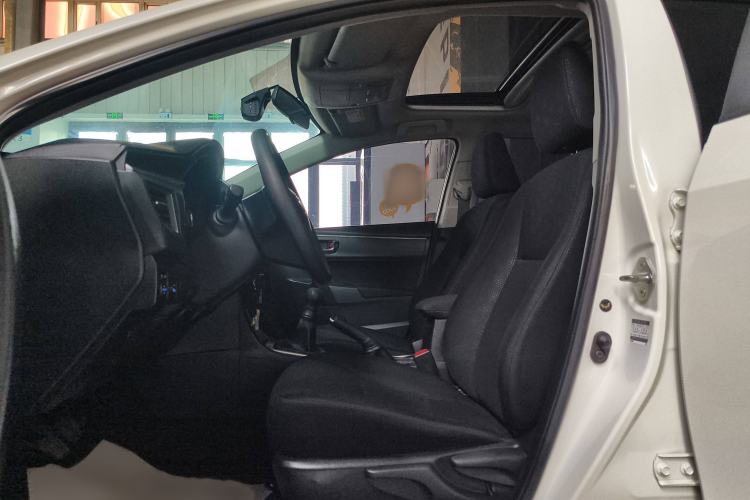 Used Toyota Levin 2014 1.6G Manual Elite Edition Interior 2