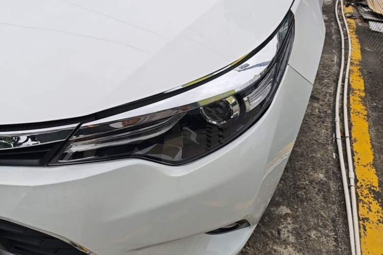 Used Toyota Levin 2014 1.6G CVT Elite Edition Left Front Headlight