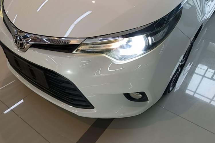 Used Toyota Levin 2014 1.6G CVT Elite Edition Left Front Headlight