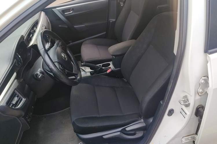 Used Toyota Levin 2014 1.8 GS CVT Elite Edition Left Front Seat