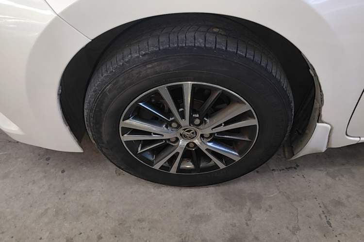 Used Toyota Levin 2014 1.6G-L CVT Leading Edition Left Front Wheel Hub